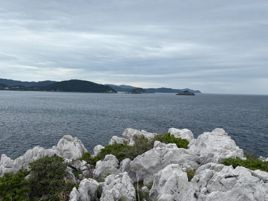 道の駅白崎海洋公園から見える海の様子