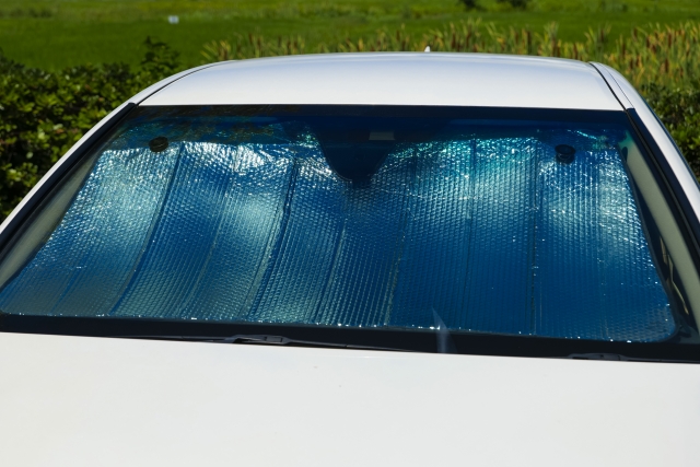 日差しをしっかり遮る実際の装着イメージ