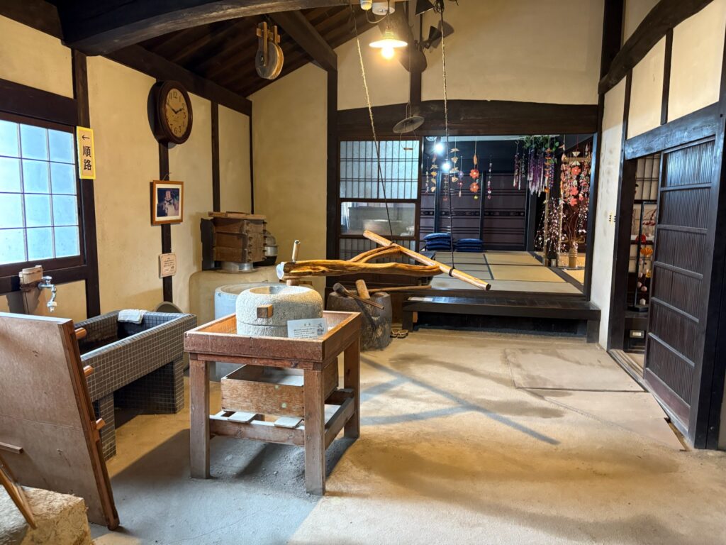 竜王町農村田園資料館の中の家の様子