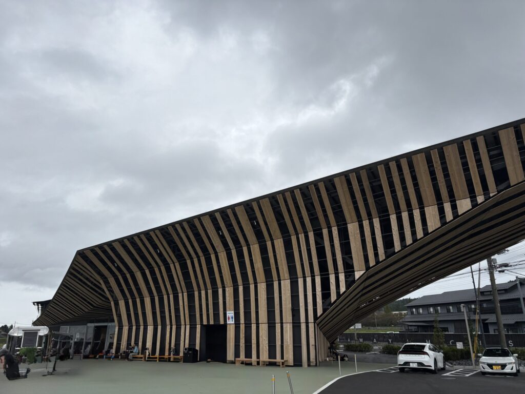 あいの土山の外観