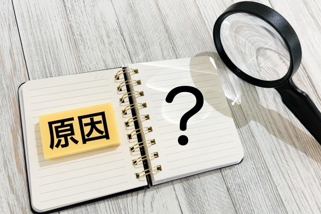 車を降りるたびに「バチッ」となる静電気。
実は体質ではなく、原因があります。