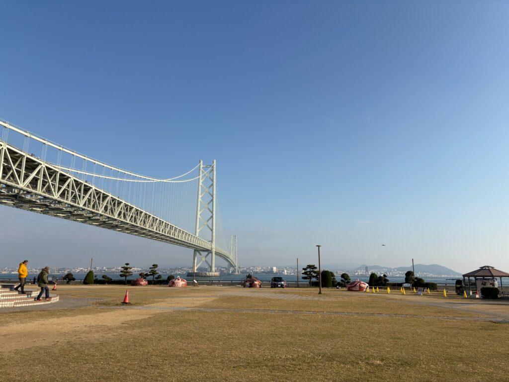 道の駅あわじから見る淡路海峡大橋